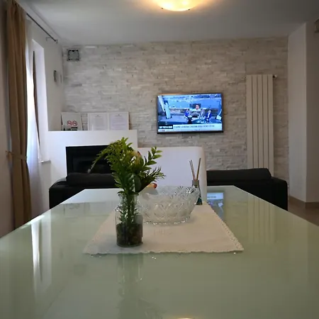 Borgo Tullio, A Pochi Passi Da Udine